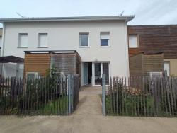 Soleil Couchant I03 : Duplex 2 chambres meublée, à l'année