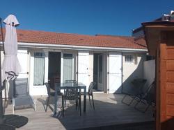 Félicien : Maison T3 rénovée à 200m de la plage