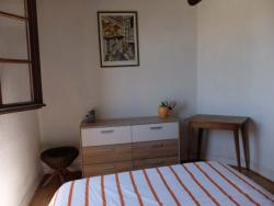 Nénaine : Maison Plage, trois chambres, patio